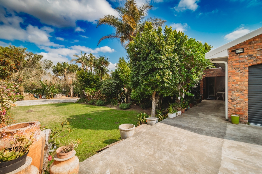 6 Bedroom Property for Sale in Camphersdrift Western Cape